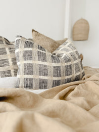 Petra Linen Weave Cushion Wander & Wild 