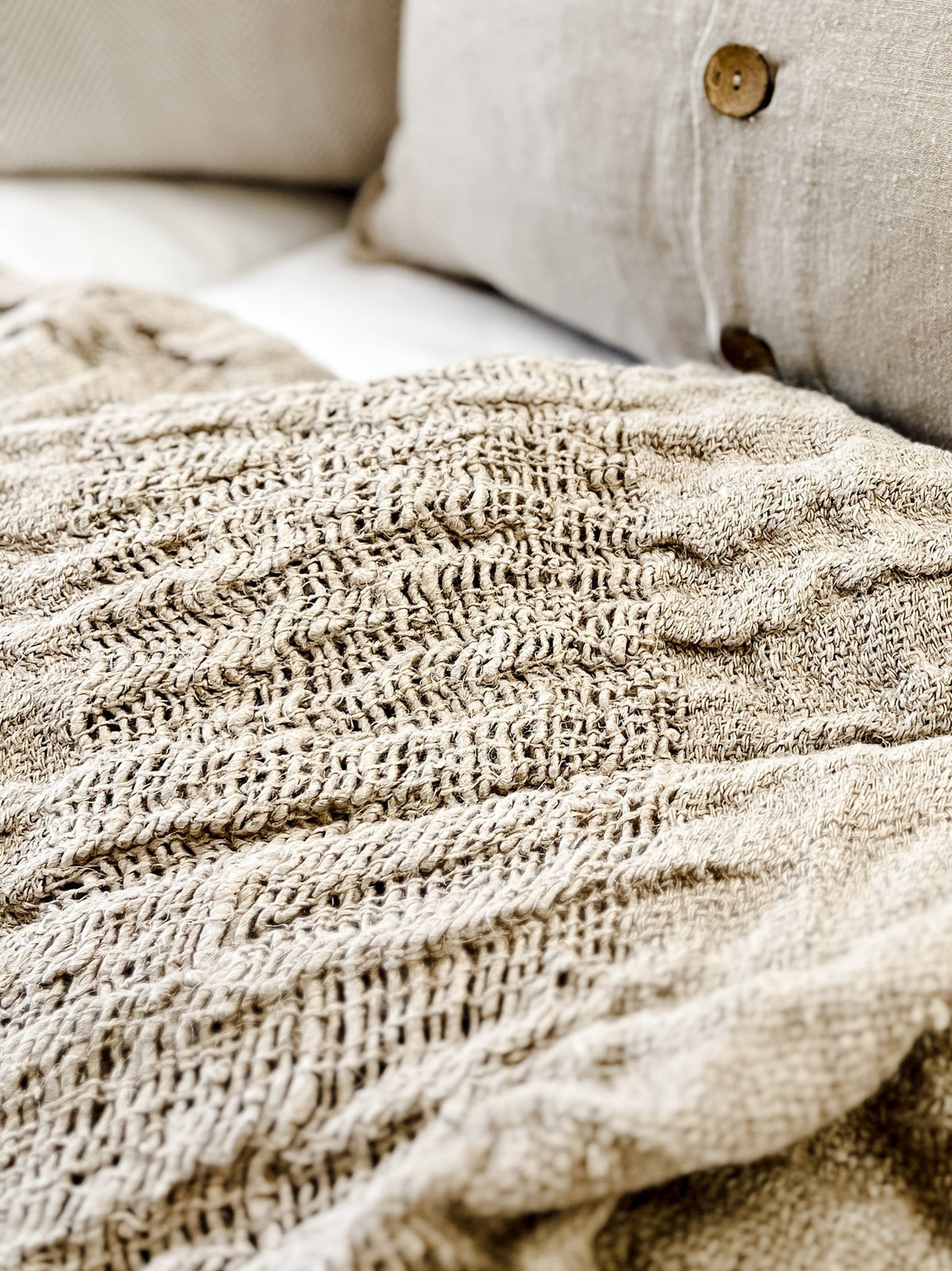 Clove Rustic Linen Throw - Natural Wander & Wild 