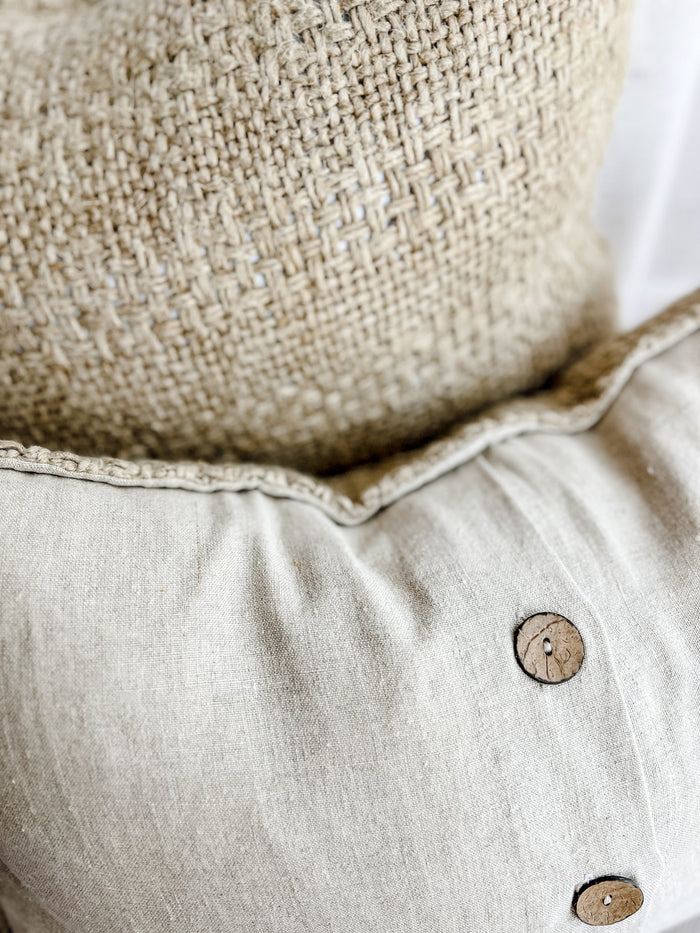 Dantè Rustic Hand-loomed Linen Cushion Wander & Wild 