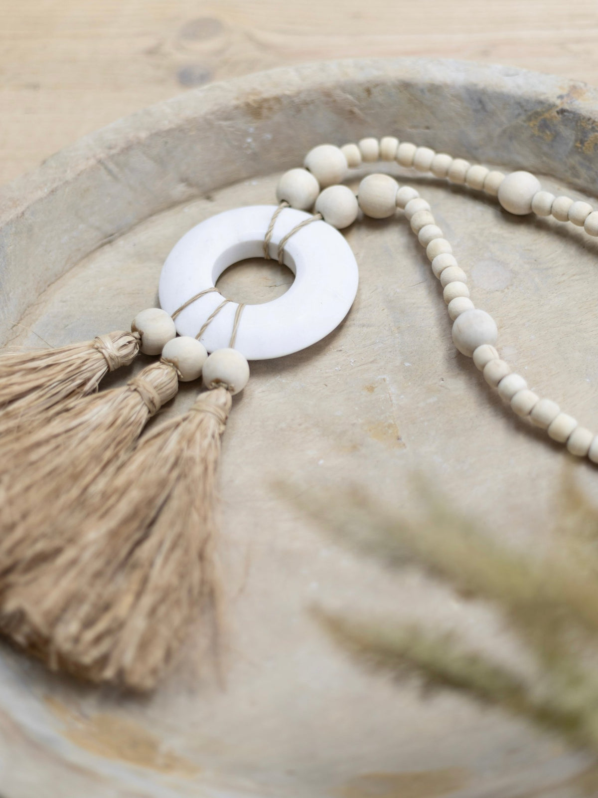 Ayu Marble Raffia Tassel Garland - Wander & Wild Home