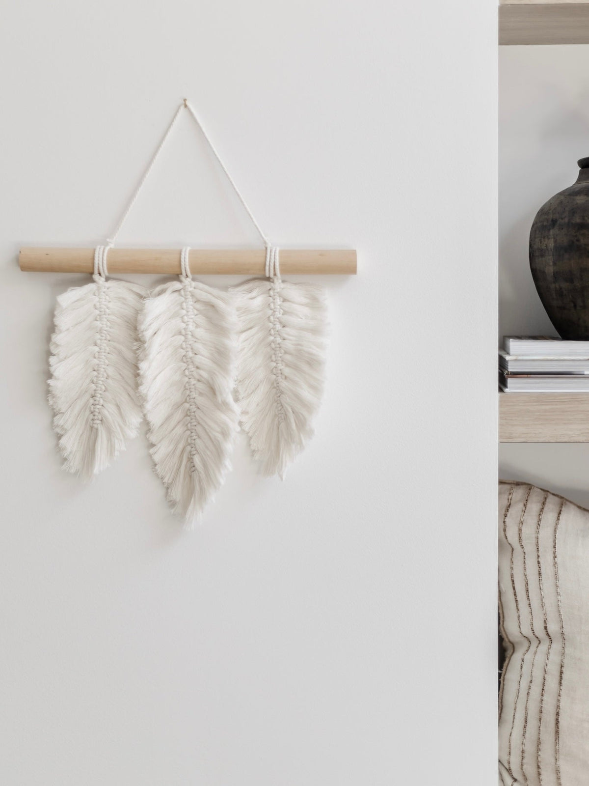 Mia Macrame Leaf Hanging - Wander & Wild Home